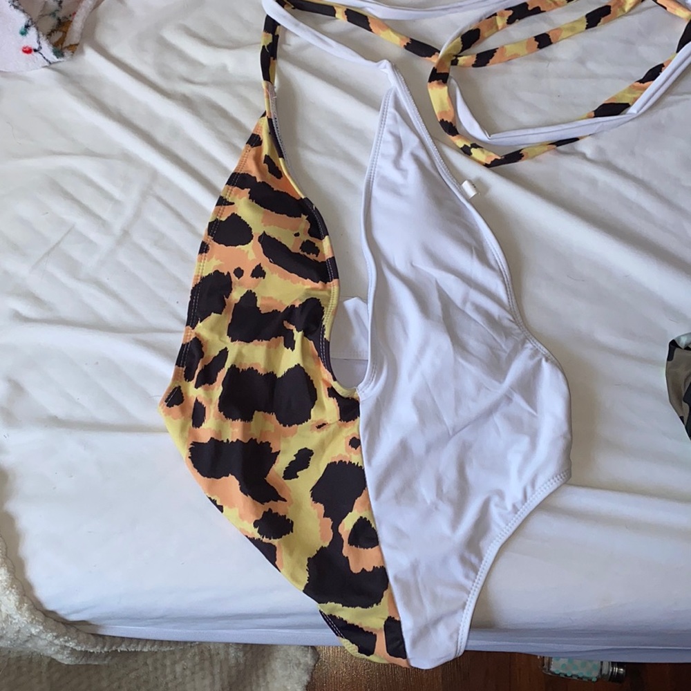 one piece sexy print!!